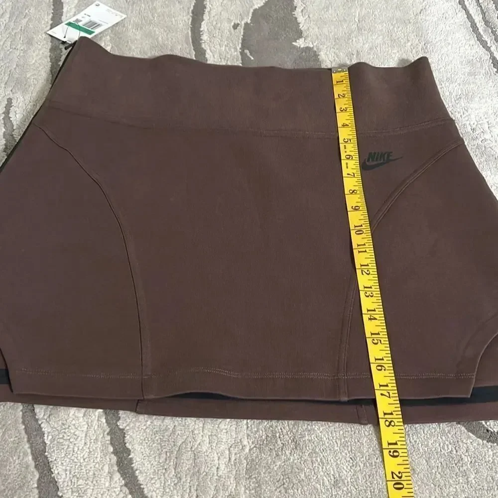 Nike Sportswear Tech Fleece High-Waisted Brown Mini Skirt